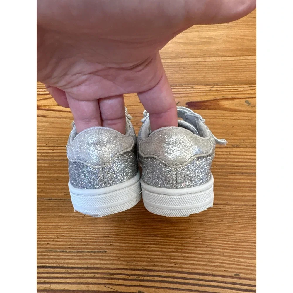 The Children's Place Sneakers Kids Silver‎ Glitter Smiley Face Beads SIZE 8